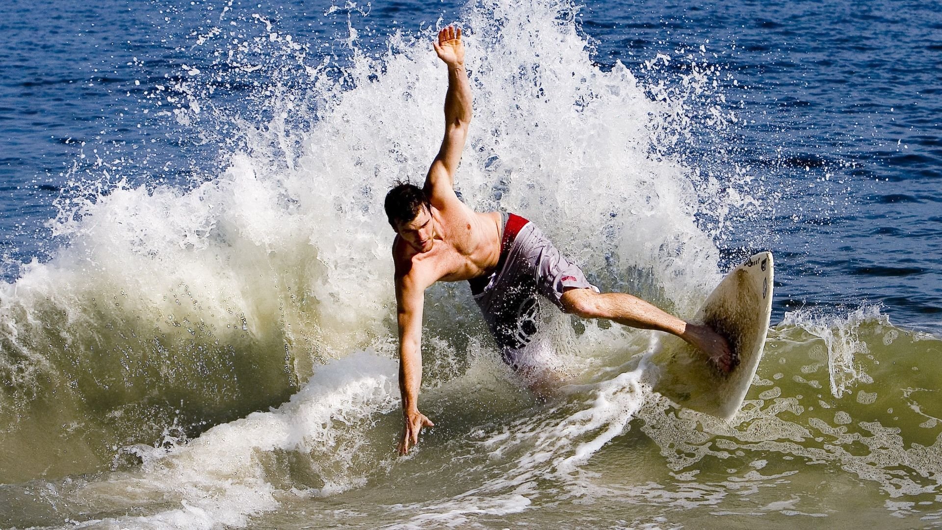 _湖人队全员爆发，迎来重要胜利_，湖人全队2021