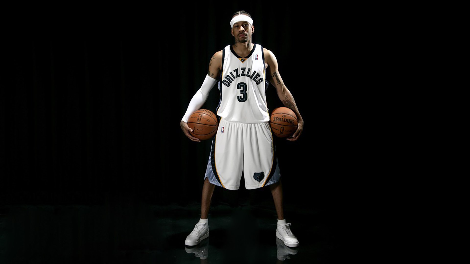 开云官方-多场比赛精彩瞬间综述，谁的表现最令人震惊？，回顾比赛精彩瞬间